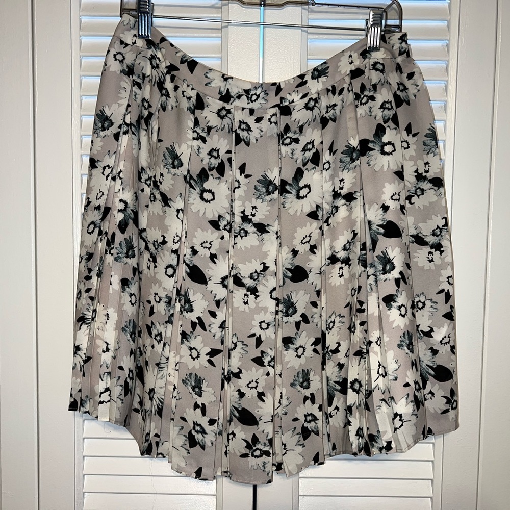 Banana Republic Skirt